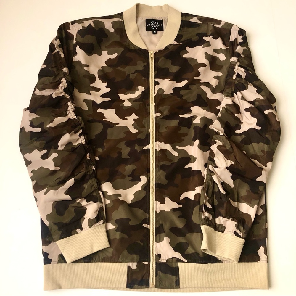 Jay Walker Camo Bomber Jacket with Gold Zippers Ruched Sleeves - Men’s - XXL